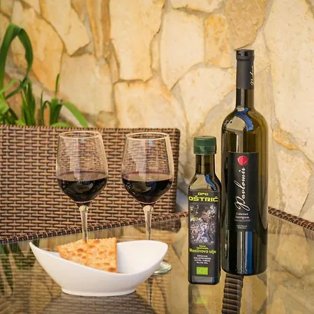 Peaceful & Sunny Appartement Trogir